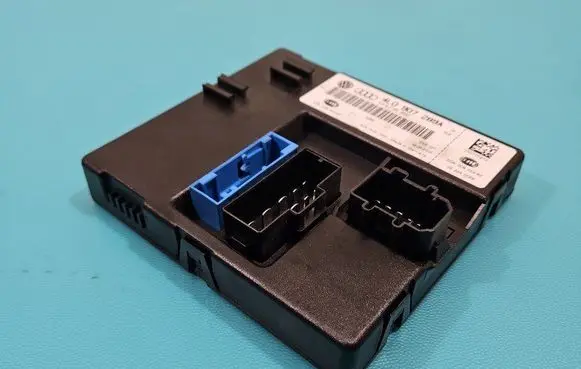 Audi Q7 4L Central body control module 4L0907289A IMPRK1498996