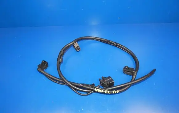 Volvo V60 Windshield washer spray nozzle 