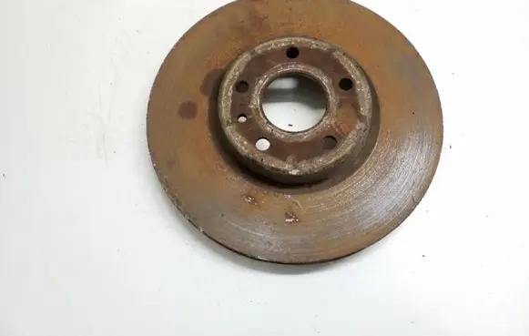 Ford Fusion II Front brake disc