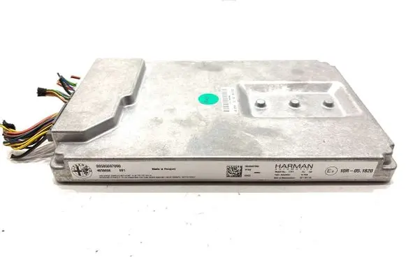 Alfa Romeo Stelvio Sound amplifier 00505697090
