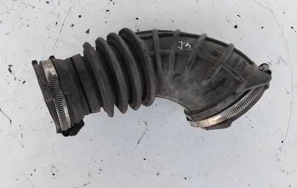 Audi A4 S4 B8 8K Turbo air intake inlet pipe/hose 06H129629E