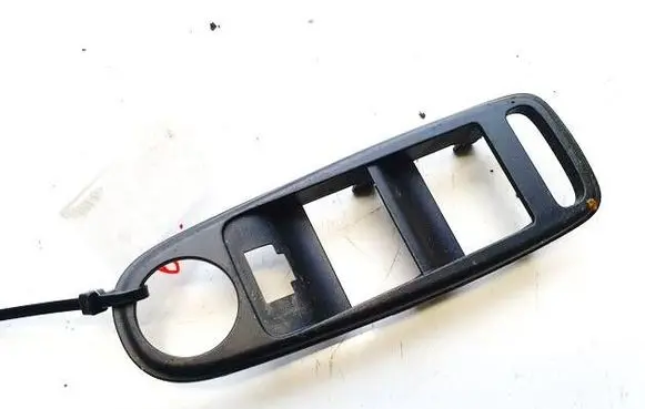 Citroen C4 Grand Picasso Front door window switch trim 09278