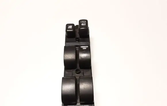 Mitsubishi Outlander Electric window control switch 8608A147 C8DD630M