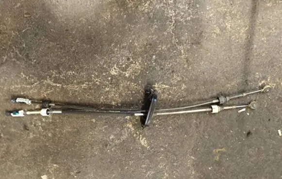 Opel Insignia B Gear shift cable linkage 55504421001AXY