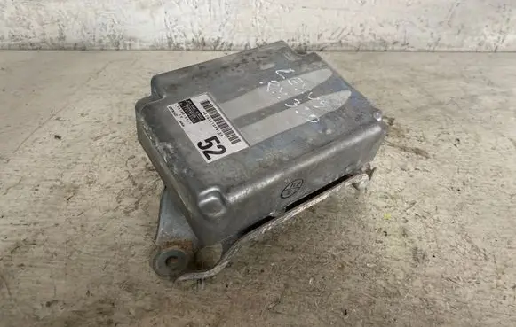 Lexus RX 330 - 350 - 400H Airbag control unit/module 8917048060 1523006411