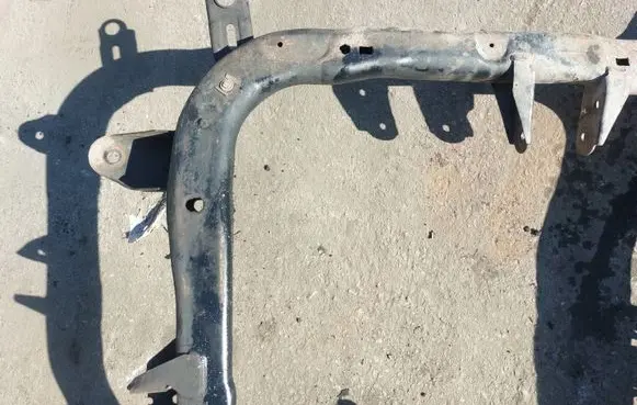 Opel Corsa C Front axle beam 