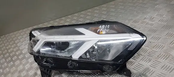 Dacia Sandero Headlight/headlamp 260107920R 20240919 0024362301