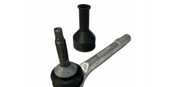 Tesla Model S Steering tie rod end 1027841-00-B