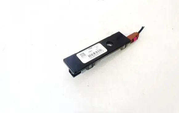 Mercedes-Benz E W212 Antenna control unit a2128201789 11t193