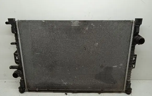 Volvo V70 Coolant radiator LR006714