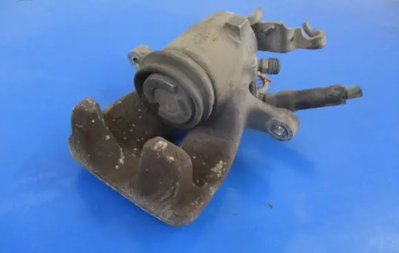 Seat Altea XL Rear brake caliper
