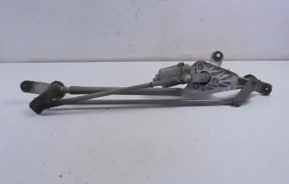 Front wiper linkage
