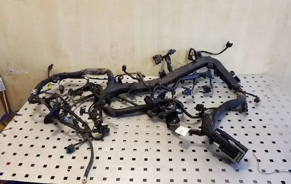 Mercedes-Benz C W204 Engine installation wiring loom A6510100443 062801F204M013