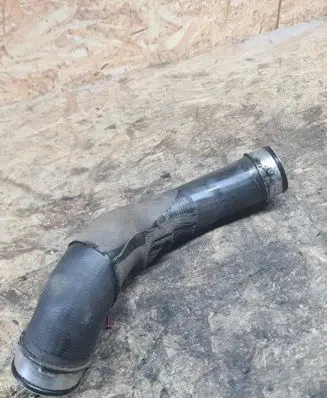 Mercedes-Benz E W211 Intercooler hose/pipe