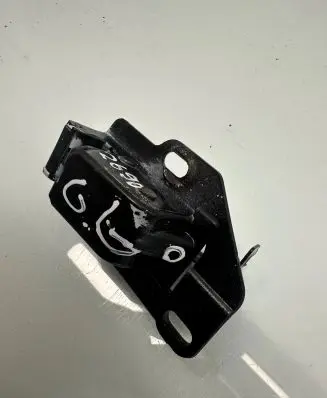 Loading door lock