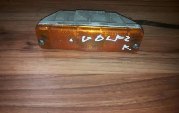 Front indicator light