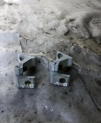 Skoda Scala Front door hinge set 8x0831140e
