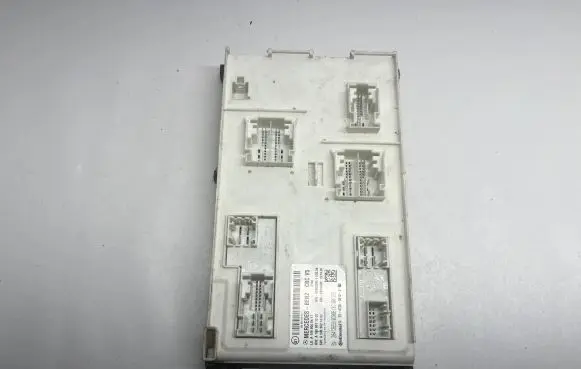 Mercedes-Benz GLE (W166 - C292) Central body control module A1669009411