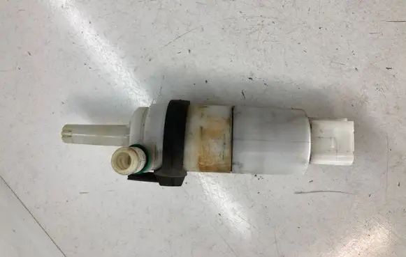 KIA Sportage Windscreen/windshield washer pump