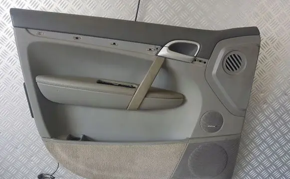 Porsche Cayenne (9PA) Front door card panel trim 7L5867011