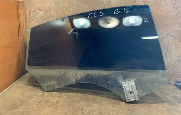 Mercedes-Benz CLS C218 X218 Rear side window 