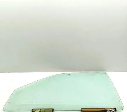 Mitsubishi L200 Front door window glass four-door MR259235