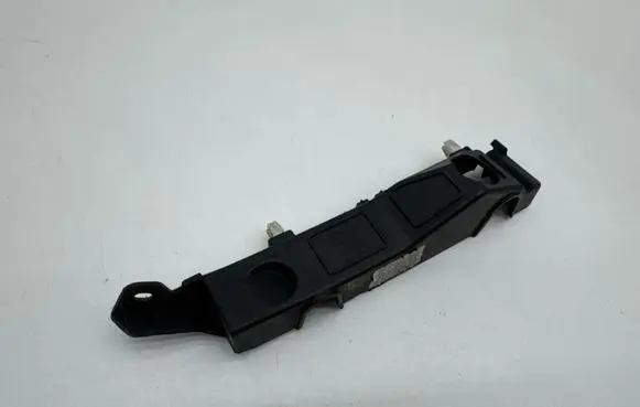 KIA Ceed Fender mounting bracket 86513J7000