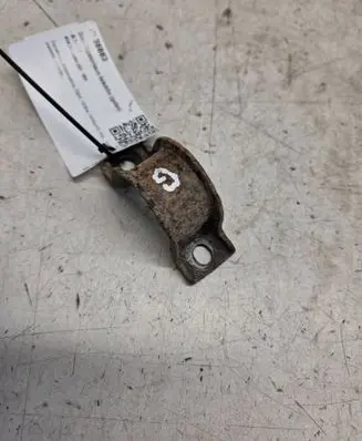 KIA Sorento Sway bar bush bracket, rear 1234