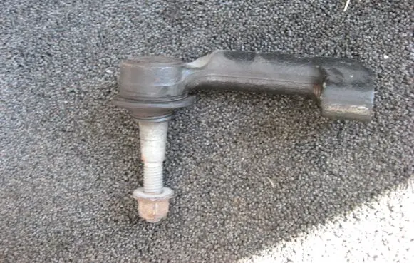 Lincoln Town Car Steering tie rod end 