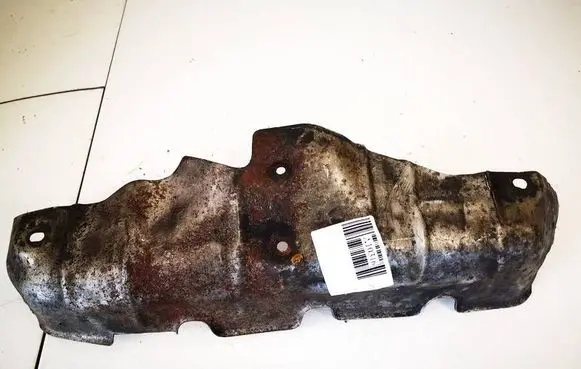 Nissan X-Trail T30 Other exhaust manifold parts 