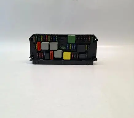 Mercedes-Benz C W204 Fuse module A2129005722