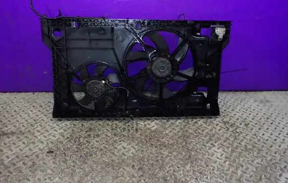 Renault Master II Fan set 7700315275