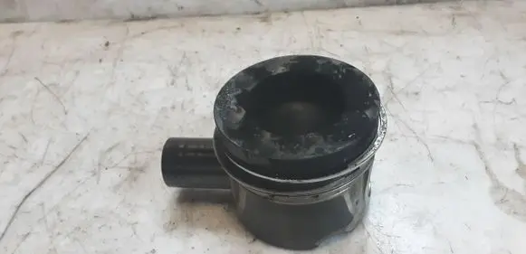 Audi A6 S6 C7 4G Piston 8372T 9R2