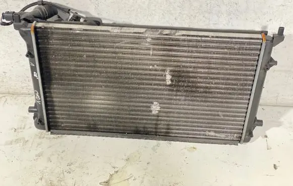 Volkswagen Caddy Radiator set 1k0121207t