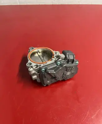 BMW X3 G01 Throttle valve 8601651 13548601651