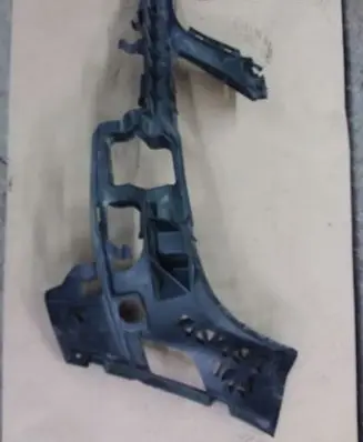 Mercedes-Benz C W205 Front bumper mounting bracket A2048850765