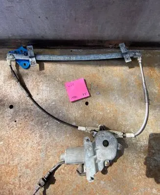 Seat Toledo II (1M) Front door window regulator with motor 