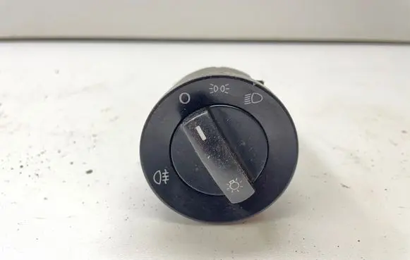 Light switch
