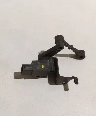 Jaguar F-Pace Air suspension front height level sensor 304196