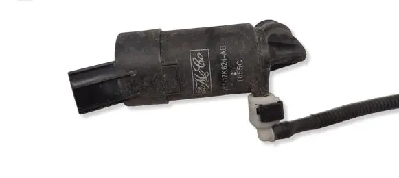 Ford Focus Windscreen/windshield washer pump BV6117K624AB T655C