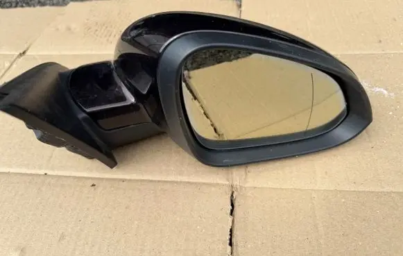 Opel Insignia A Front door electric wing mirror 13330631 13329068