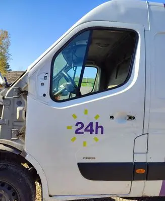 Opel Movano B Front door