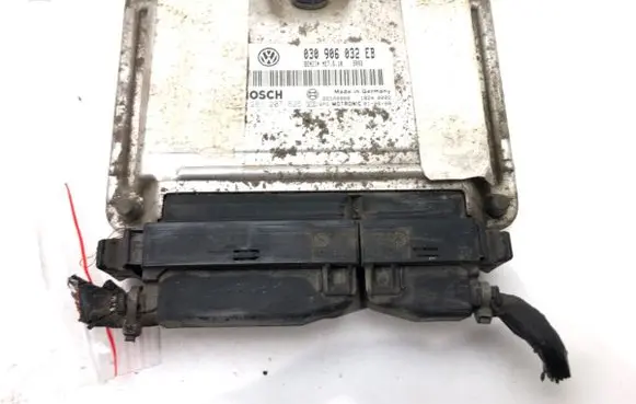 Seat Arosa Engine control unit/module ECU 030906032EB