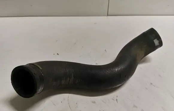 Mazda 6 Engine coolant pipe/hose