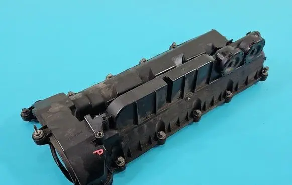 Rocker cam cover