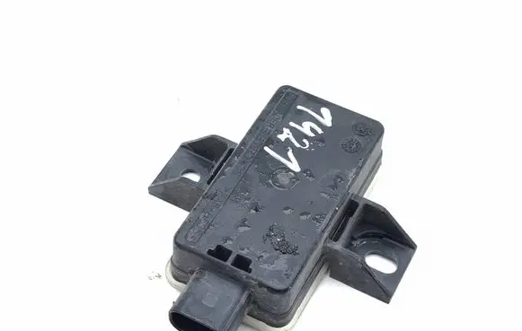 Mercedes-Benz E AMG W213 Tire pressure control unit A0009002013 A0009027430 A0009013500