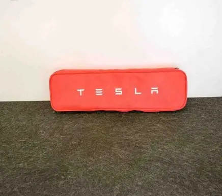 Tesla Model X First aid kit E427R032738