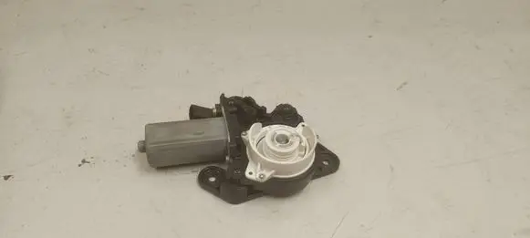 Front door soft close latching motor