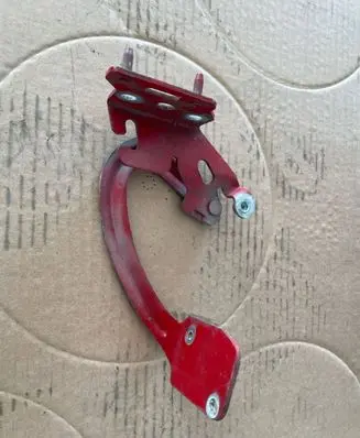 Peugeot 1007 Engine bonnet/hood hinges
