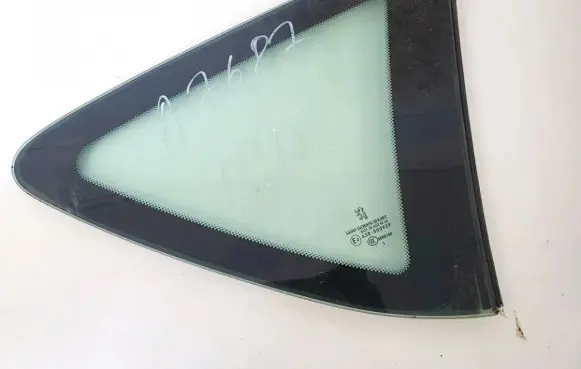 Peugeot 407 Rear side window
